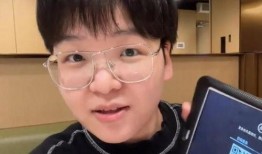 吃瓜娱乐酱打工仔小张,打工仔小张的职场生活点滴